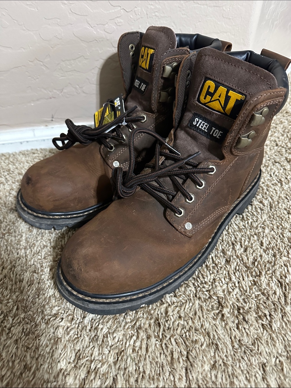 Slightly used - CAT Men's Brown Steel Toe Work Boots - Durable Safety Boots